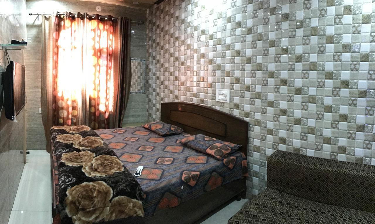 Hotel Prince Palace Patiāla 外观 照片