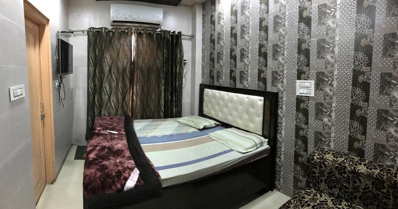 Hotel Prince Palace Patiāla 外观 照片